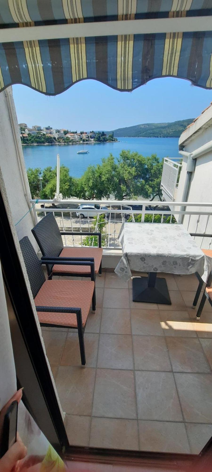 Apartments Ana Bilota Seget Vranjica Buitenkant foto