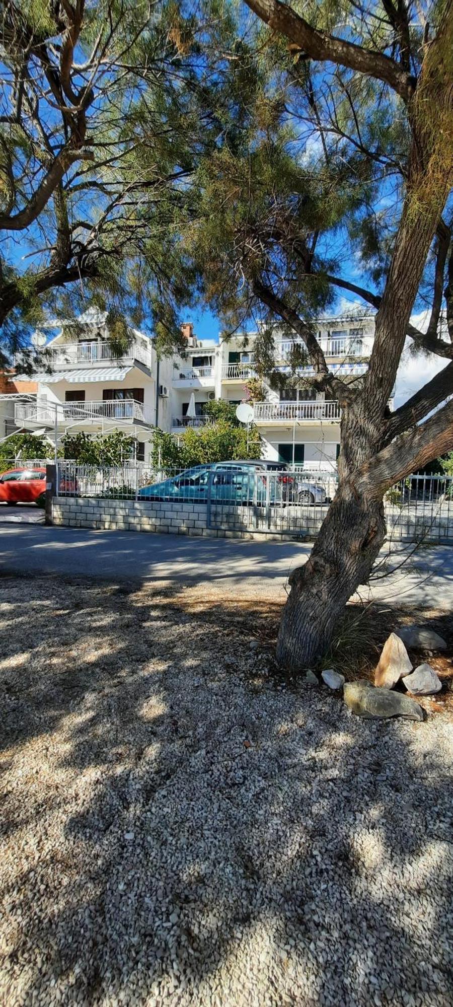 Apartments Ana Bilota Seget Vranjica Buitenkant foto