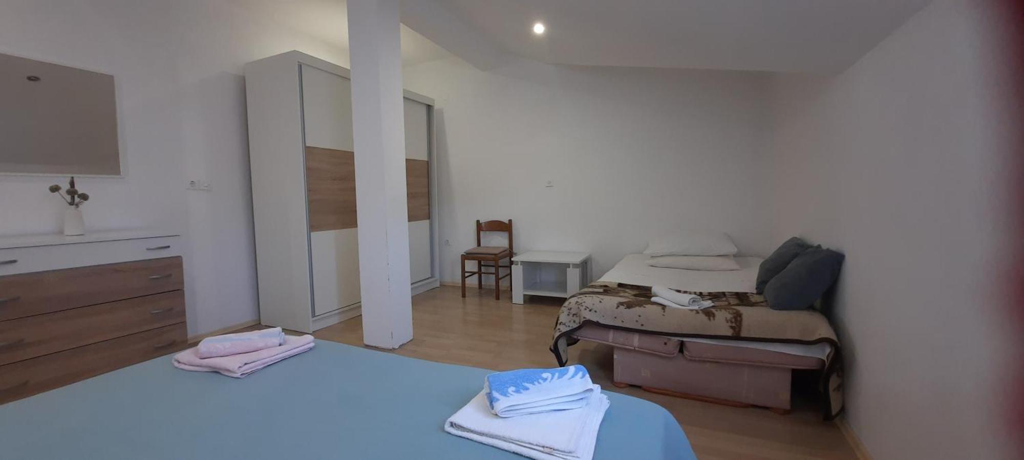 Apartments Ana Bilota Seget Vranjica Buitenkant foto